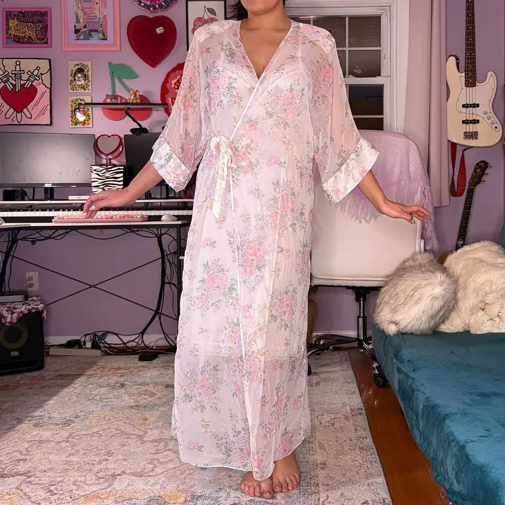 Vintage 80s sheer floral coquette robe - Picture 4 of 9